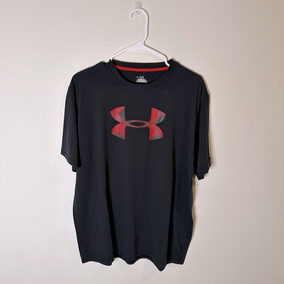 Under Armour Other - Men's Under Armour T-shirt Size Large